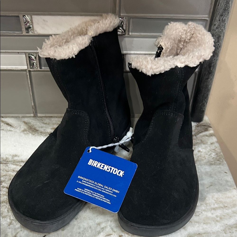 Birkenstock BIG  Girls Black Suede Boot SZ 1 USA fleece lined zip WINTER ankle